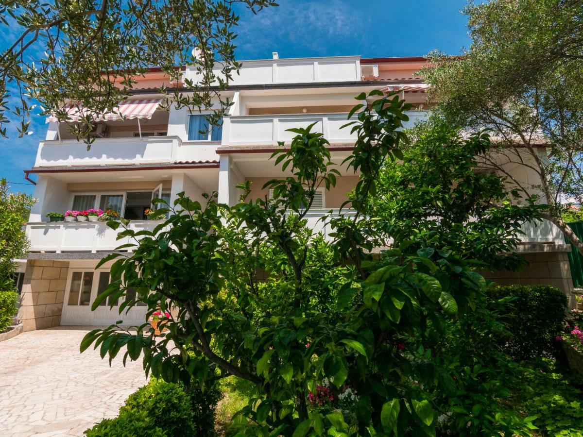 Apartments Padovan 209 Раб Экстерьер фото