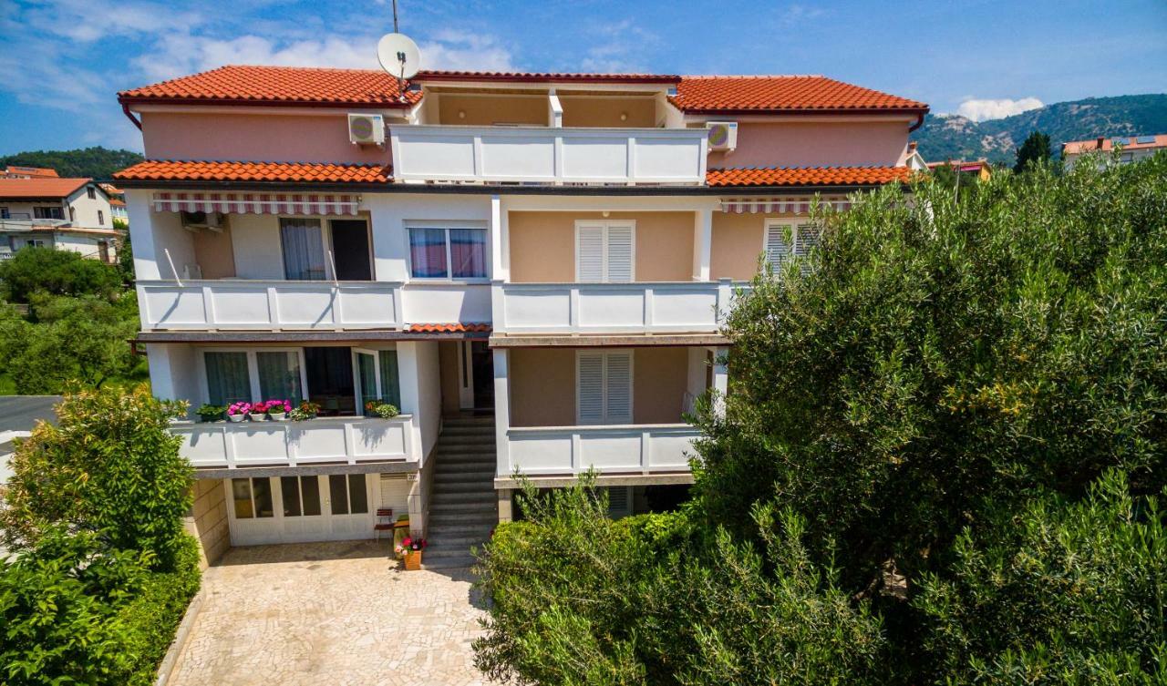 Apartments Padovan 209 Раб Экстерьер фото